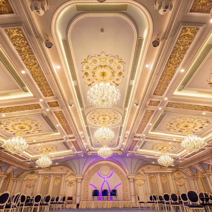 Cristal Group | Abu Dhabi | - 17