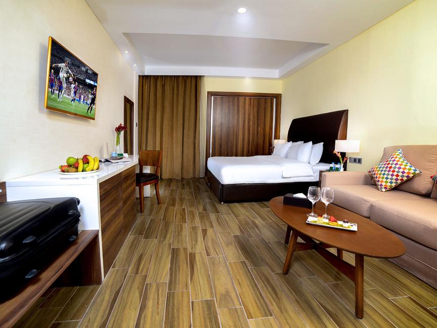 Cristal Group | Abu Dhabi | 9