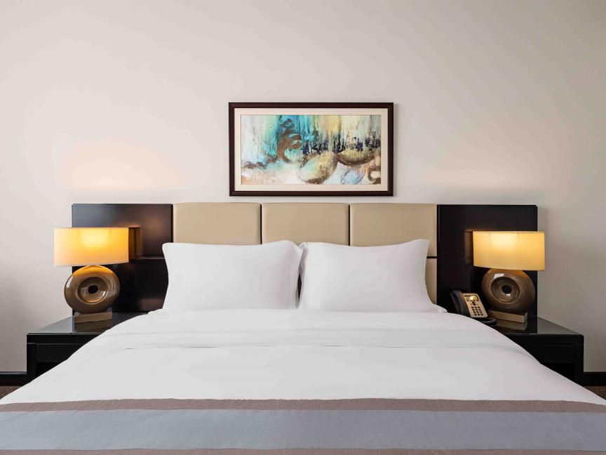 Cristal Group | أبوظبي | 11