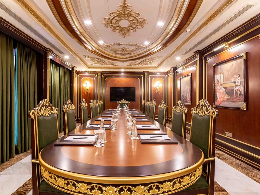 Cristal Group | Abu Dhabi | 5
