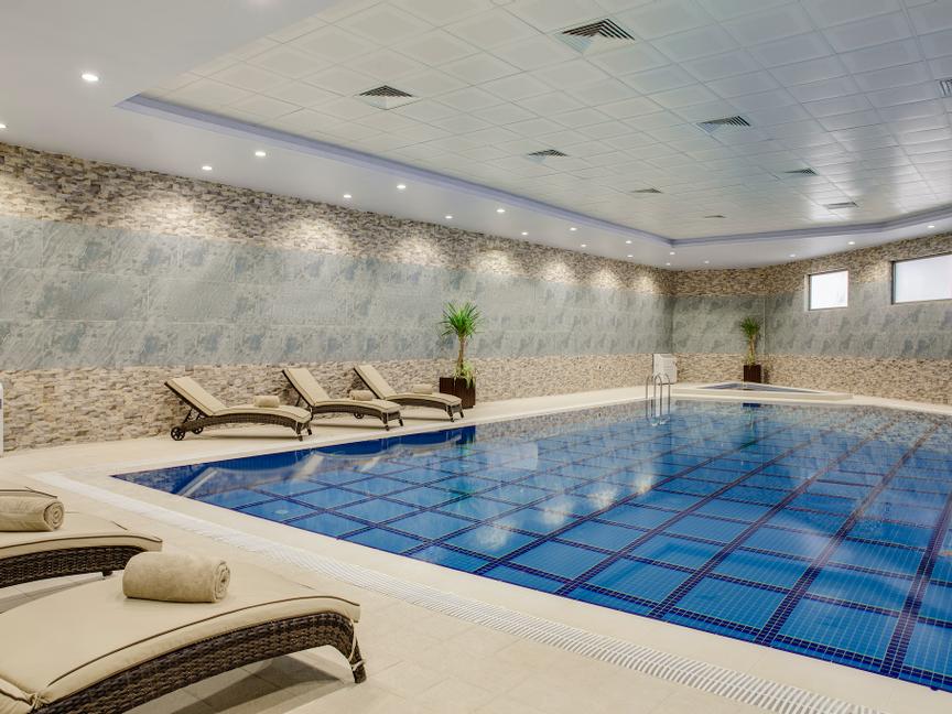 Cristal Group | Abu Dhabi | 8